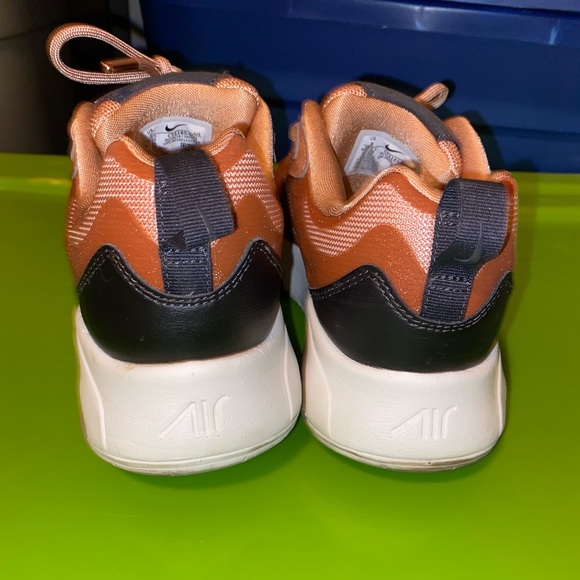 AIR MAX 200 - Picture 4 of 4